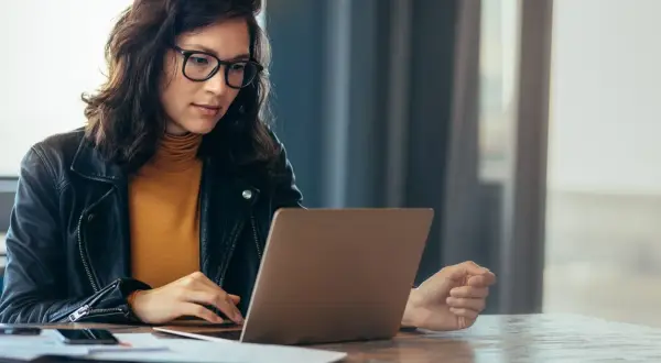 Jak sformatować laptop Windows 7 i uniknąć utraty danych