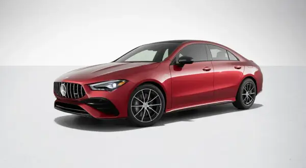 CLA AMG Mercedes-Benz - niezwykłe osiągi i technologie, które zaskakują