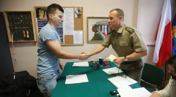 Jakie badania lekarskie do wojska na zawodowego? Wszystko, co musisz wiedzieć!