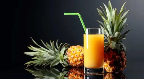 Najlepsze drinki z ananasa, które zaskoczą Twoich gości