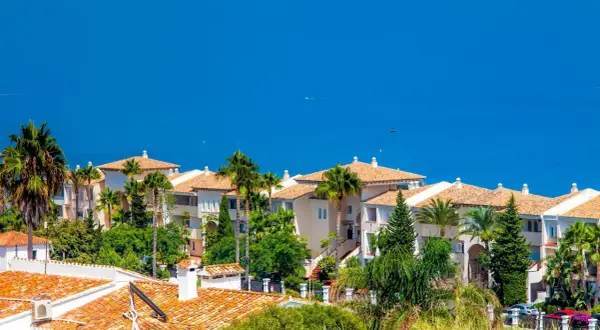 Ile można zarobić na wynajmie apartamentu w Hiszpanii? Fakty i liczby