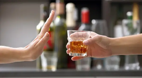 Zakrzepica i alkohol: poznaj ważne ostrzeżenia dla twojego zdrowia
