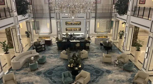 JW Marriott Berlin: Luxus, Spa & Lage Lohnt sich's?