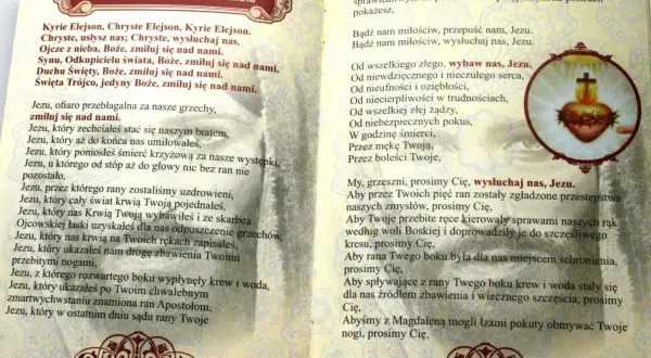 Litania do pięciu ran Jezusa, z wizerunkiem Serca Jezusowego. Modlitwa do rany Jezusa prosi o przebaczenie i wysłuchanie.