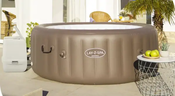 Lay-Z-Spa: Idealne jacuzzi dla Ciebie? Wybór, koszty, utrzymanie