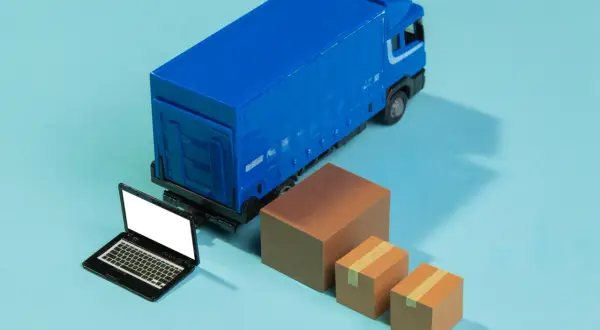 Bezpieczna i terminowa dostawa za granicę – jak wybrać sprawdzonego partnera logistycznego