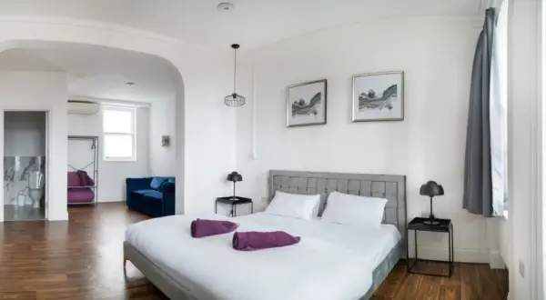 Hotel czy hostel? Jak wybrać idealne zakwaterowanie?