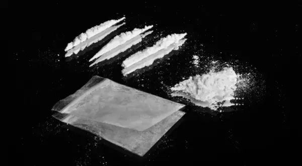 Pochodne amfetaminy w medycynie: Lek czy narkotyk? Rozwiewamy mity