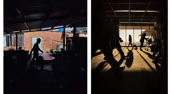 Dwie sceny z życia: pracownik w kasku w ciemnym magazynie i ludzie z bagażami w jasnym holu. Fotografia miejska.