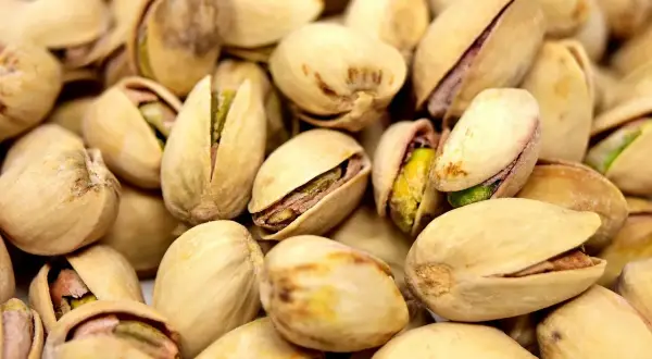 Pistacje nie tuczą? Odkryj, jak wspierają Twoją dietę!