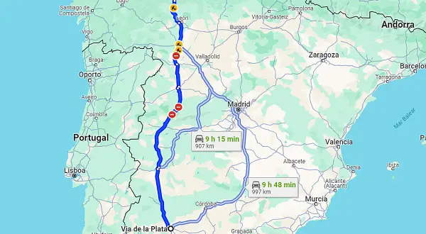 Mapa de España y Portugal con una ruta marcada de Gijón a Sevilla, mostrando el itinerario de la Ruta de la Plata.