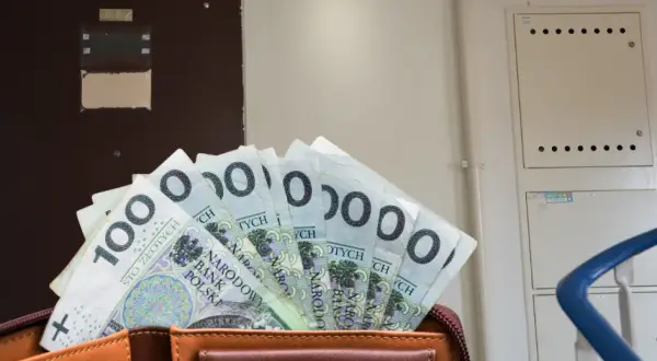 Rezerwacja mieszkania: ile zapłacisz i kiedy odzyskasz pieniądze?