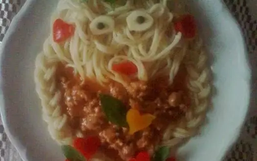 Niejadek zje! Spaghetti dla dzieci: prosty przepis i triki