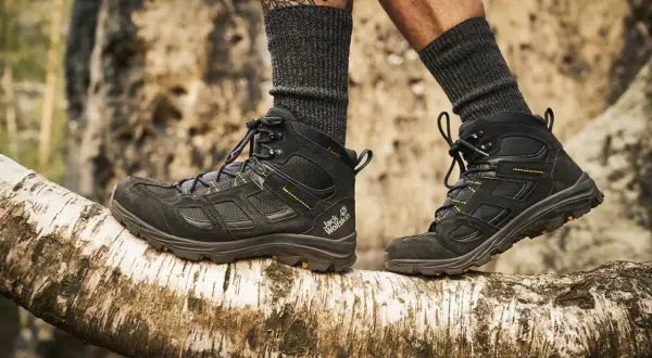 Buty trekkingowe: co to jest i jakie mają cechy? Poradnik