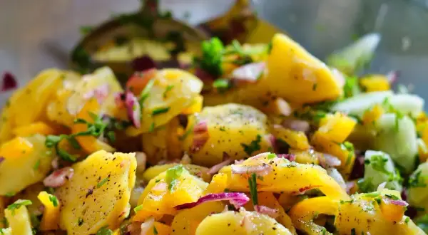 Salade de pommes de terre : le guide ultime pour un plat parfait