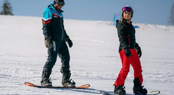 Ile kosztuje wypożyczenie snowboardu w Zakopanem? Ceny, które zaskakują