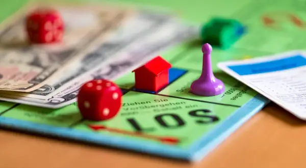 Jakie Monopoly jest najfajniejsze? Odkryj najlepsze edycje gier