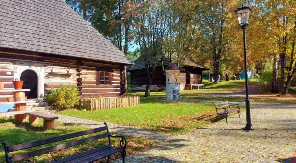 Chata Skansen w Witulinie - historia, usługi i idealne miejsce na imprezy
