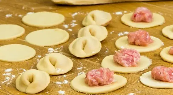 Perfekcyjne ciasto na tortellini: sekrety, by zawsze się udało