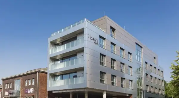 Heiner's Hotel Gelsenkirchen: Design, Genuss & Events am See