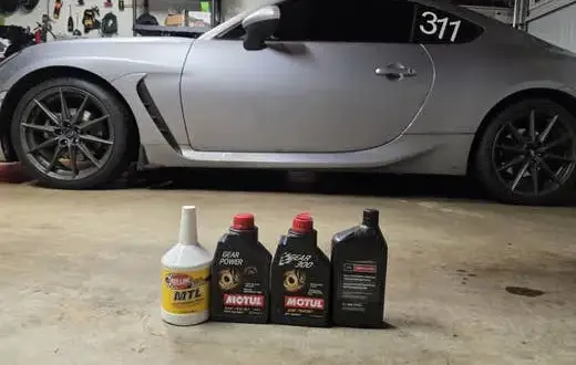 Motul Gear 300 - idealny olej przekładniowy dla Twojego auta