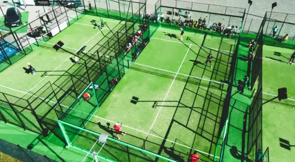 Gdańsk squash: Korty, ceny, rezerwacja Twój kompletny przewodnik