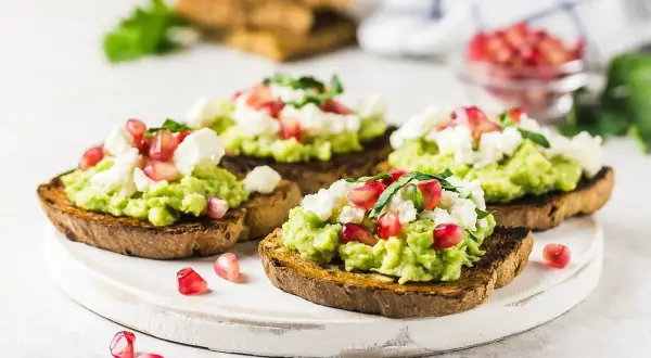 Guacamole: Z czym jeść? Od klasyki po zaskakujące połączenia!