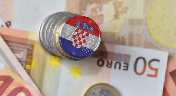 Jaka waluta obowiązuje w Chorwacji? Zaskakujące zmiany i praktyczne porady