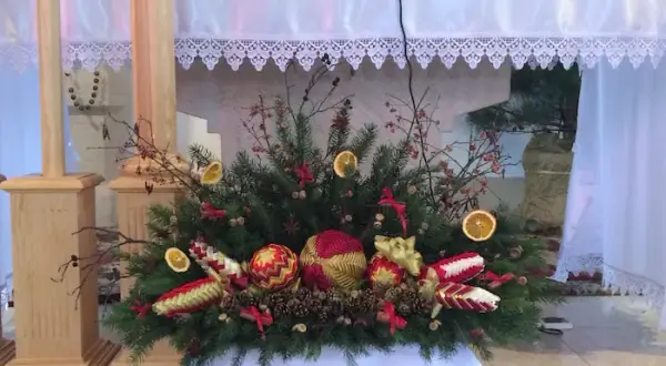 Jak pięknie udekorować ołtarz na Boże Narodzenie – praktyczne porady i inspiracje