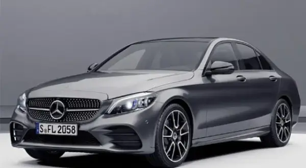 Mercedes Klasy C: Którą generację wybrać? Silniki, awarie, koszty
