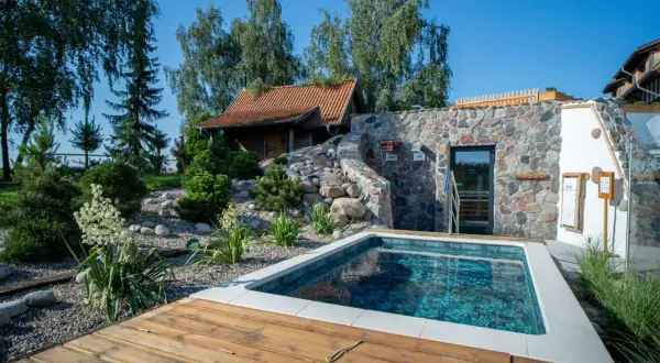 Hotele nad jeziorem Mazowsze: Luksus, SPA, Rodzina Wybierz idealny!