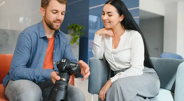 Fotograf: Więcej niż zdjęcia? Odkryj sekrety tego zawodu!