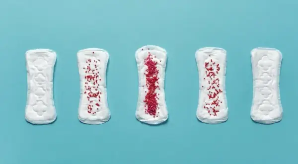 Objawy miesiączki: Co jest normą, a kiedy do lekarza?