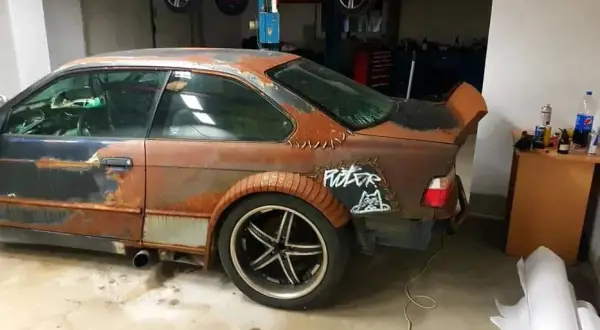 BMW E36 gruz - jak mądrze kupić, modyfikować i wykorzystać w driftowaniu