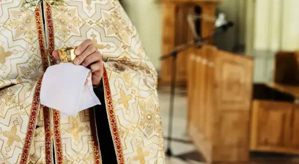 Od kiedy obowiązuje celibat w kościele katolickim i dlaczego?