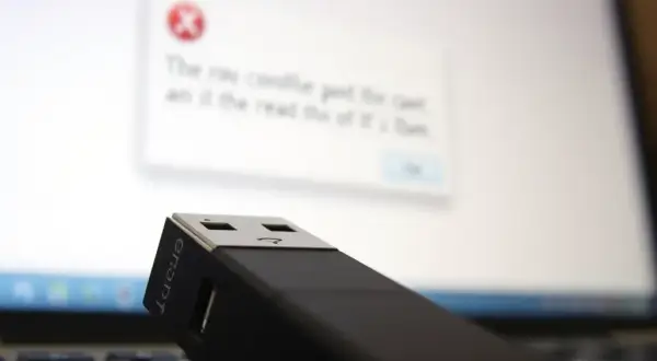 Jak znaleźć pendrive na komputerze i uniknąć frustracji z jego brakiem