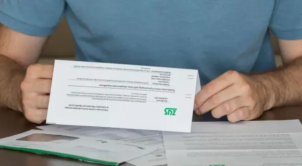 Emerytura po rencie niższa? ZUS gwarantuje wybór korzystniejszej!