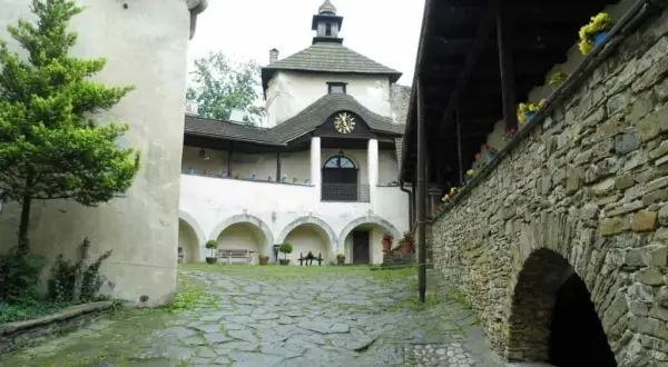 Zamek w Niedzicy cennik: sprawdź ceny biletów i oszczędź na wizycie