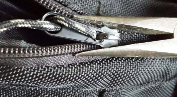 Jak naprawić zamek w plecaku? Poradnik DIY na każdą usterkę