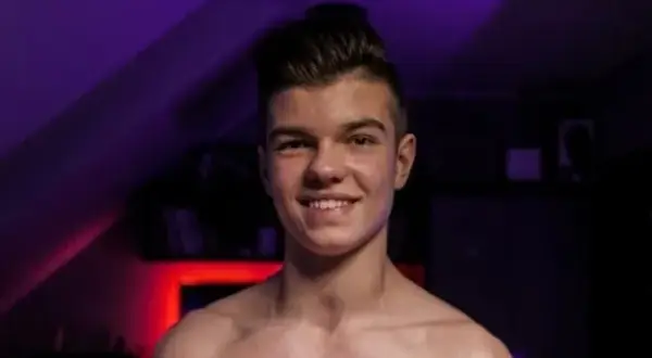 Ile Palion ma lat? Zaskakująca prawda o wieku popularnego youtubera