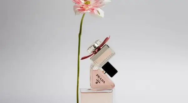 EDP co to znaczy? Rozszyfruj wodę perfumowaną i wybierz idealną!