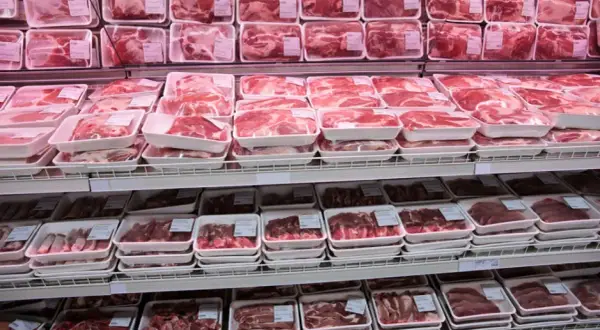 Ile kosztuje kilogram wołowiny w sklepie? Sprawdź ceny i rodzaje!