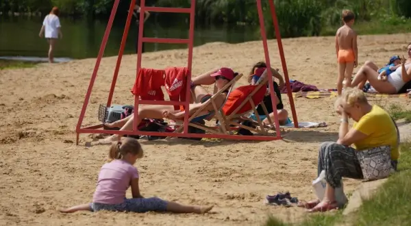 Stawy Jana w Łodzi: Pełny przewodnik po atrakcjach i relaksie