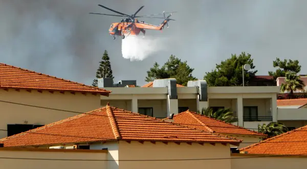 Rodos po pożarach 2023: Które hotele ucierpiały? Czy jest bezpiecznie?