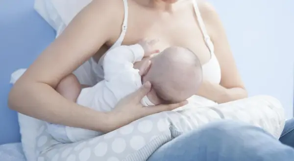 Jaki stanik do karmienia? Wybierz idealny dla komfortu i zdrowia