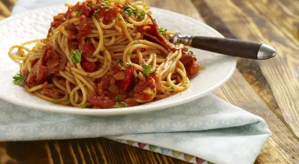 Szybkie spaghetti z chorizo – prosty przepis na pyszny obiad