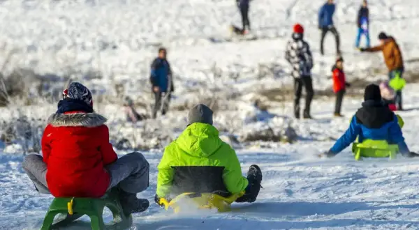 Kiedy zaczynają się ferie na Śląsku? Sprawdź terminy i uniknij niespodzianek!
