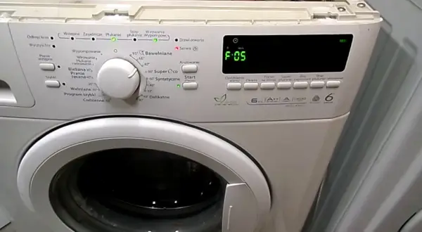 Jak włączyć pralkę Whirlpool i uniknąć najczęstszych błędów