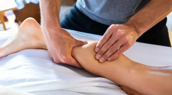 Obrzęk limfatyczny nóg: Skuteczne ćwiczenia, które wykonasz w domu