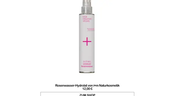 Flasche mit Rosenwasser-Hydrolat, eine natürliche Alternative für die Hautpflege. Fair, Bio, Vegan.
